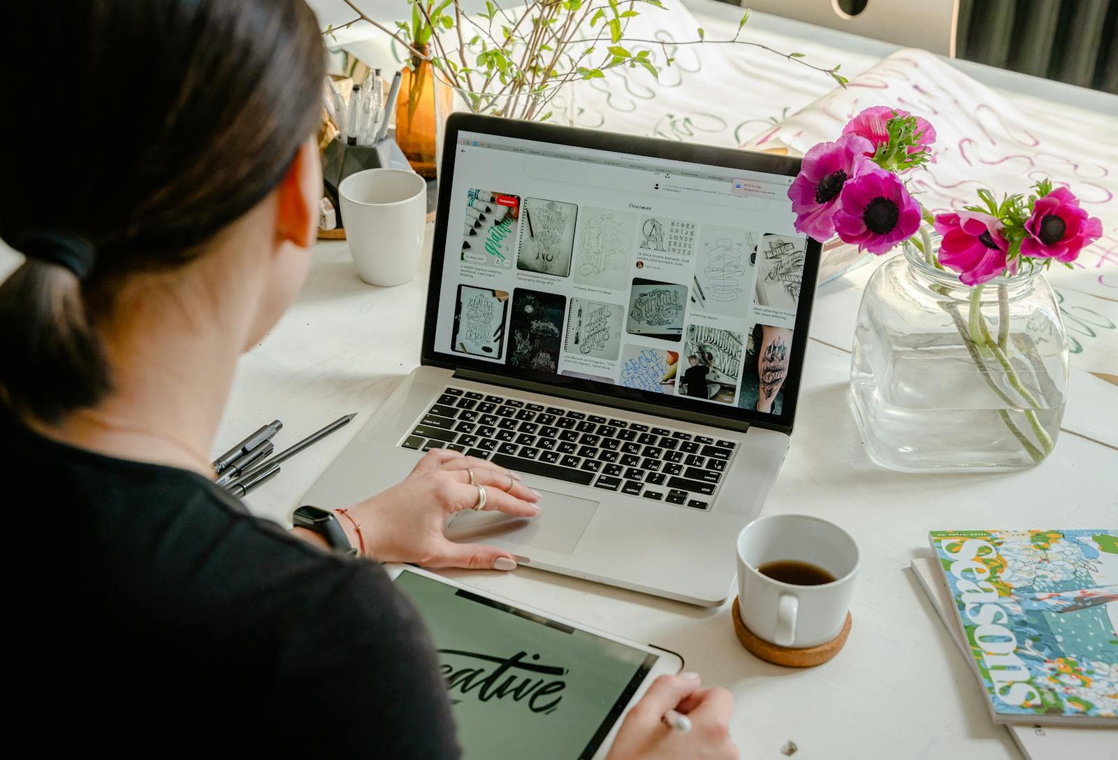 Freelancer transitioning from FreshBooks to Zera Books at a home office desk